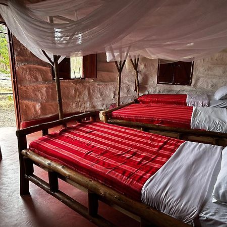 Maasai Eco Boma & Lodge - Experience Maasai Culture Makuyuni Exterior foto