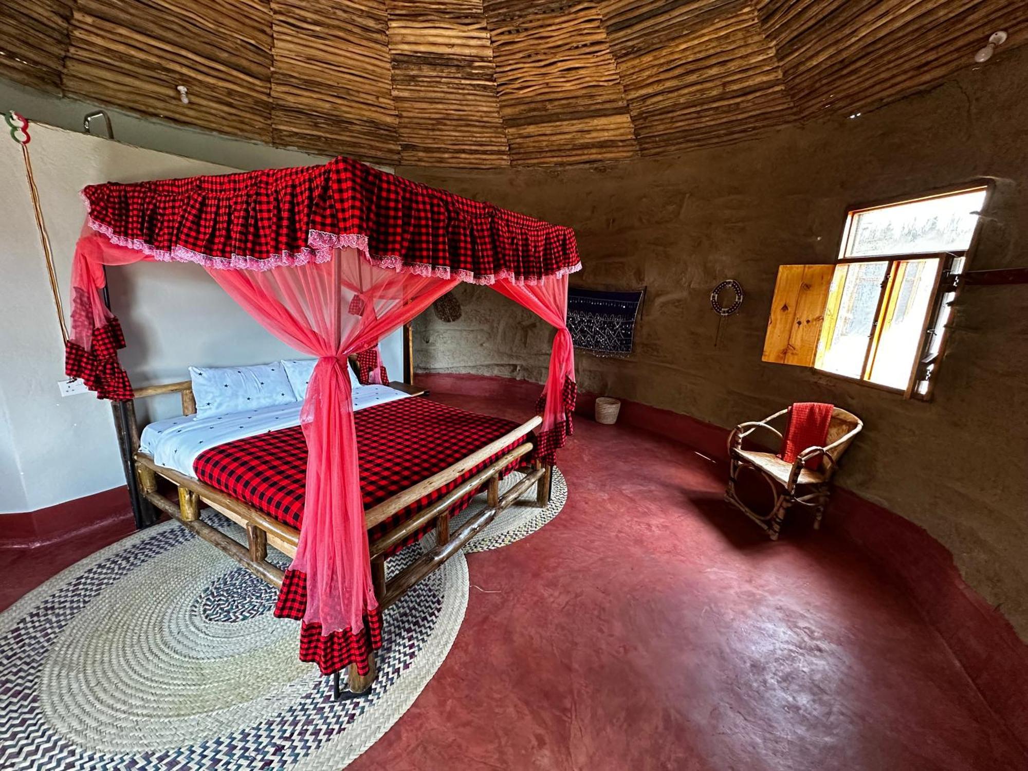 Maasai Eco Boma & Lodge - Experience Maasai Culture Makuyuni Exterior foto