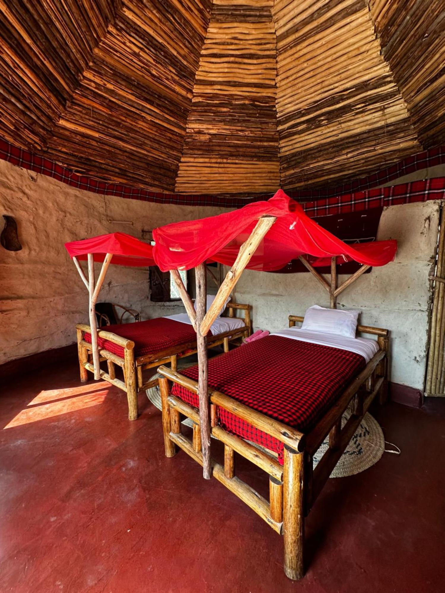 Maasai Eco Boma & Lodge - Experience Maasai Culture Makuyuni Exterior foto